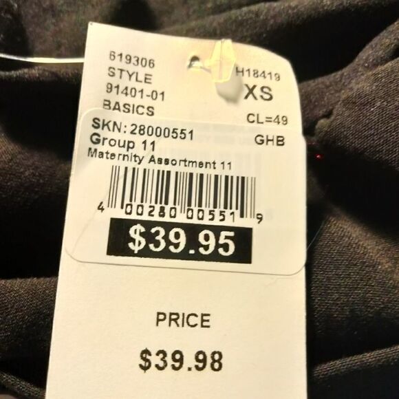 NWT: Motherhood Maternity woman's pant. - Picture 5 of 8